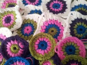 crochet-flowers1[1]